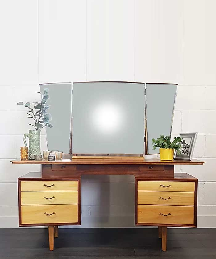 Alfred Cox Dressing Table, 1960s Front
