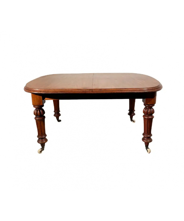 Elegant Fine Quality Victorian Extending Dining Table