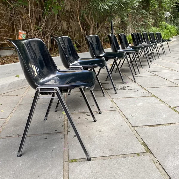 Set of 10 "Modus" chairs by Osvaldo Borsani for Tecno