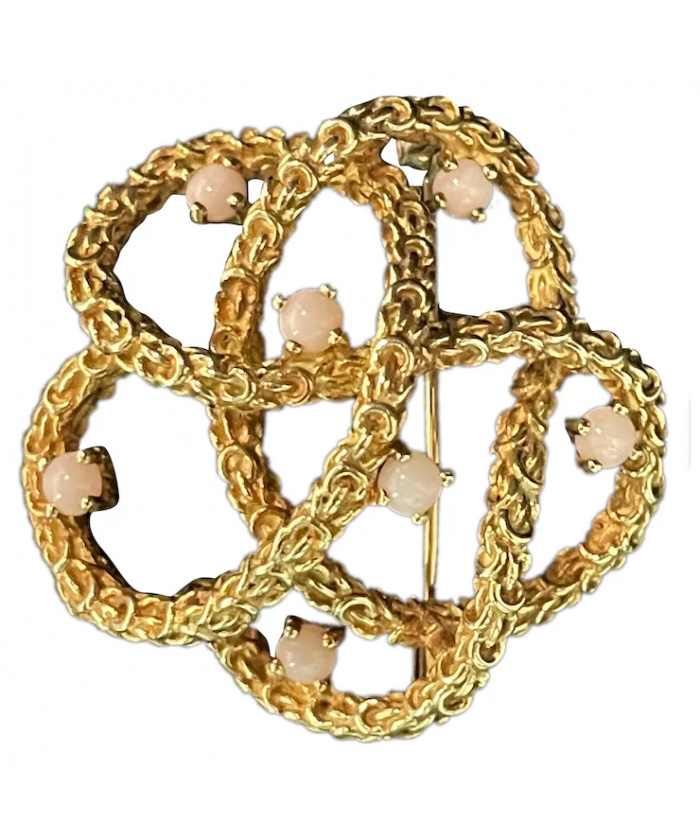 Beautiful French vintage brooch of 18 kt gold and natural corals
