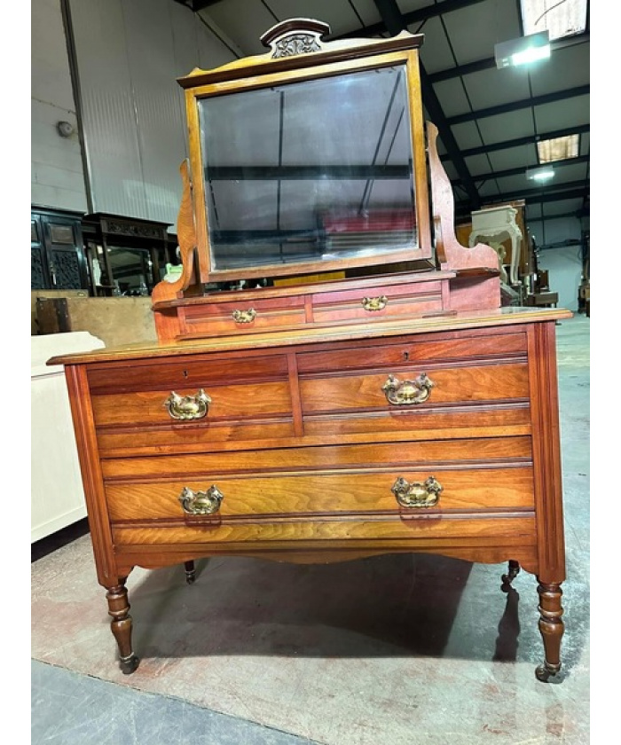Edwardian mahogany dressing chest