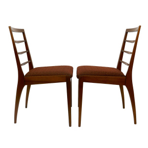 A set of teak McIntosh dining chairs with original red/brown textured upholstery. Manufacturer - McIntosh Design Period - 1960 to 1969 Style - Vintage, Mid-Century Detailed Condition - Good Restoration and Damage Details - Teak has been restored. Materials - Teak, Fabric Colour - Brown, Red Dimensions -83cm H x 47cm W x 51cm D