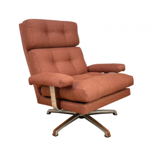 Mid Century Swivel Chair