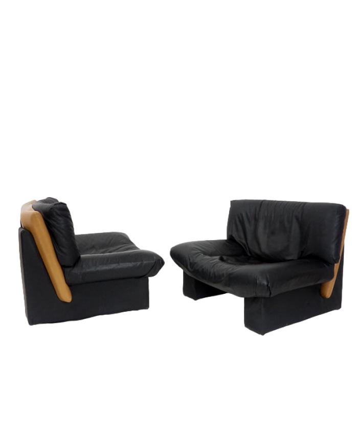 Pair of Slipper Chairs by Nicoletti Salotti, 1980